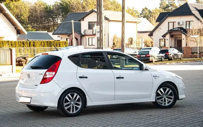 Hyundai I30 cena 22999 przebieg: 170000, rok produkcji 2010 z Lipno małe 407